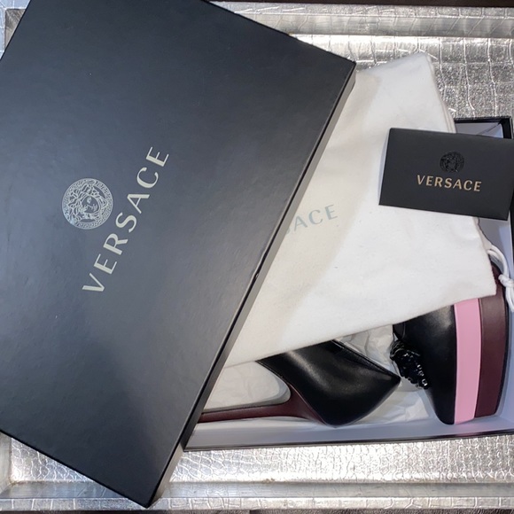 Versace Pumps - Picture 10 of 11